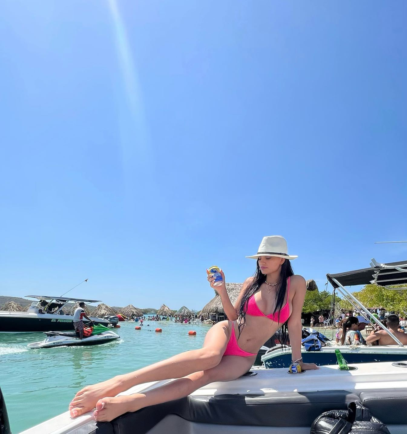Anni Valdez